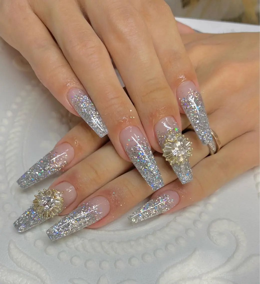 ロング ネイル オーロラネイル シルバー ハンドネイル LUNE NAILのその他イメージ
