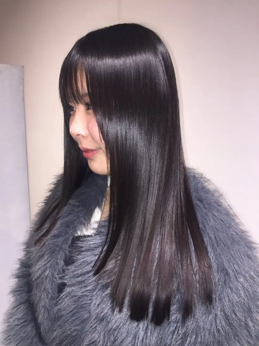 ロング 縮毛矯正 髙林 優衣のヘアスタイル