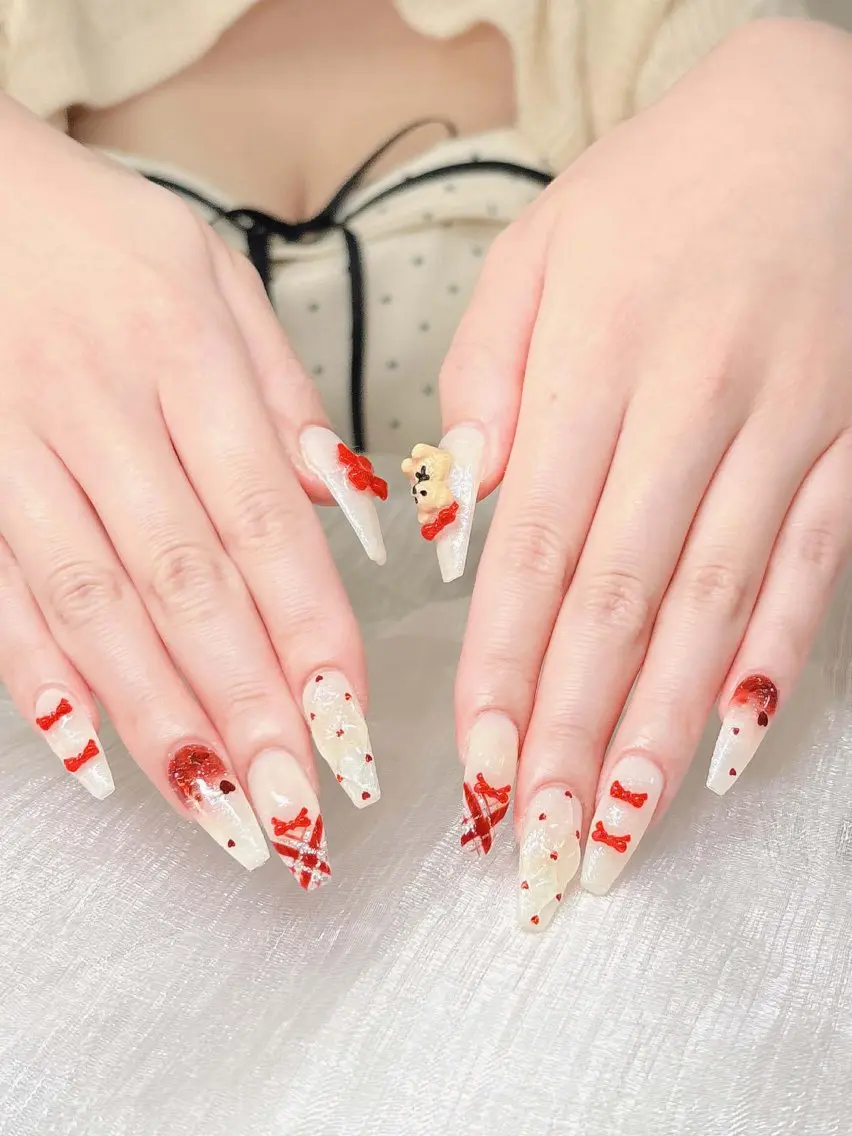 ネイル ハンドネイル Lee Nailsのネイルデザイン