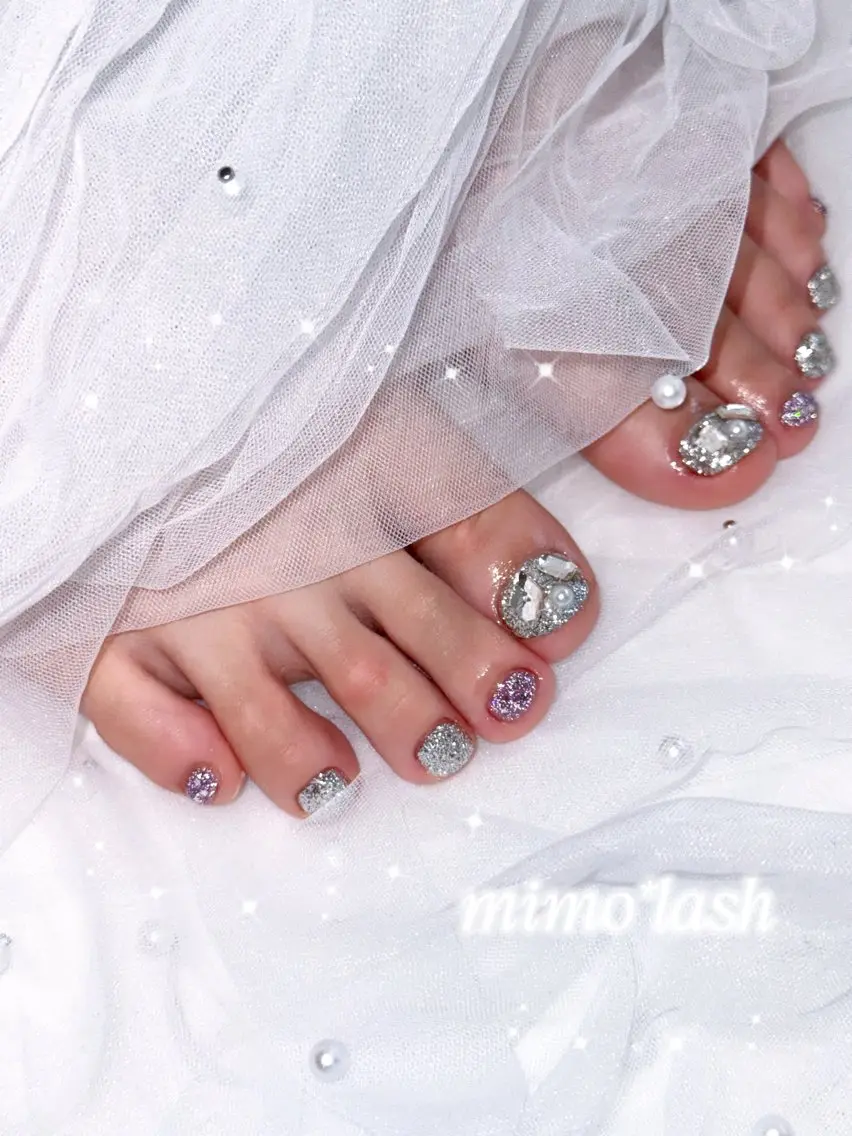 ネイル フットネイル mimo*lash 🩰kanatsuのネイルデザイン