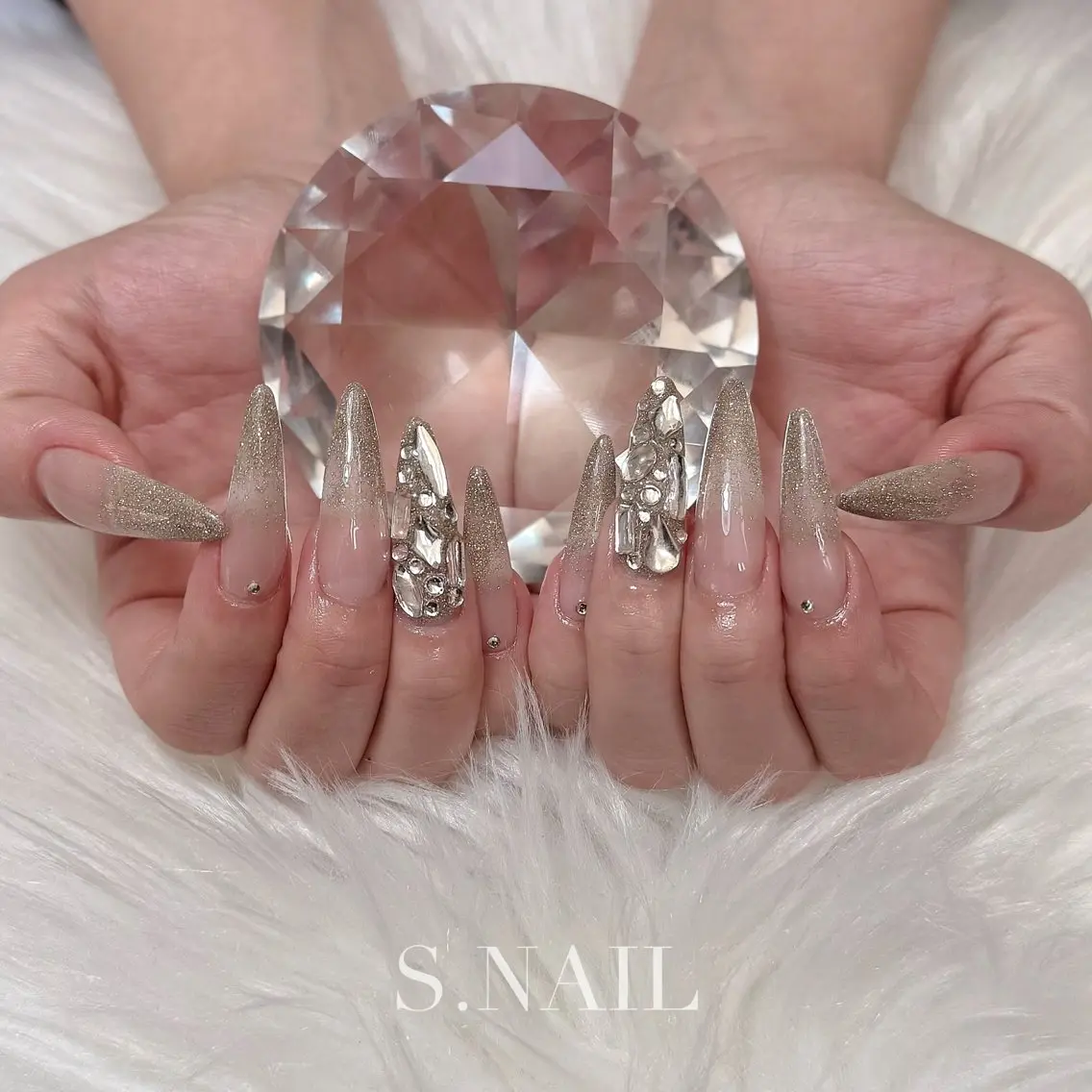 ネイル ハンドネイル S.NAIL Suuのネイルデザイン