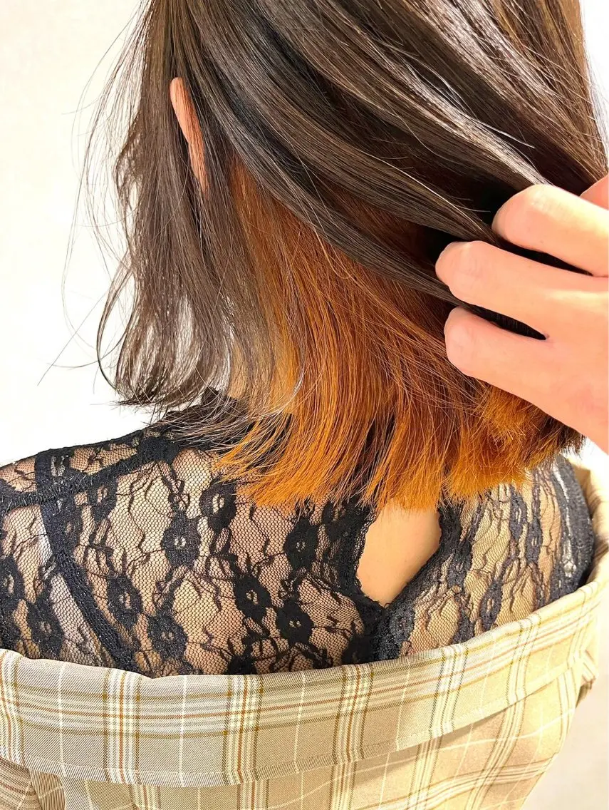 ショート カラー インナーカラー オレンジ カット ヘアカラー トリートメント 髪質改善✨透明感カラ ー🌈シエルブルーのヘアスタイル