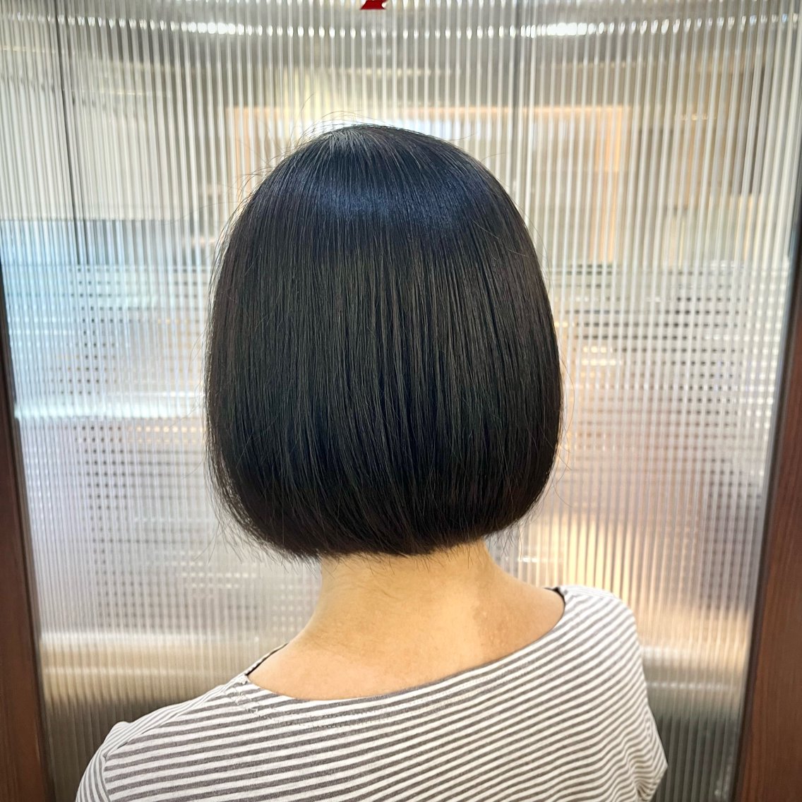 ショート ボブ カット 常盤 保奈美のヘアスタイル