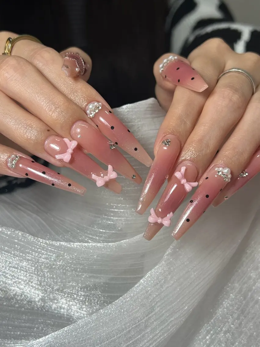 ネイル ハンドネイル Luna Gladeのネイルデザイン