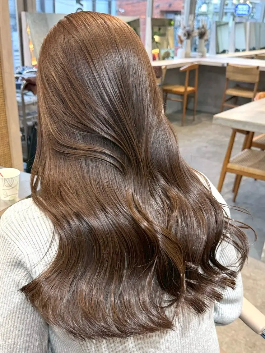 ロング ヘアカラー ヘーゼルブラウン🤎 ゆり🫧のヘアスタイル