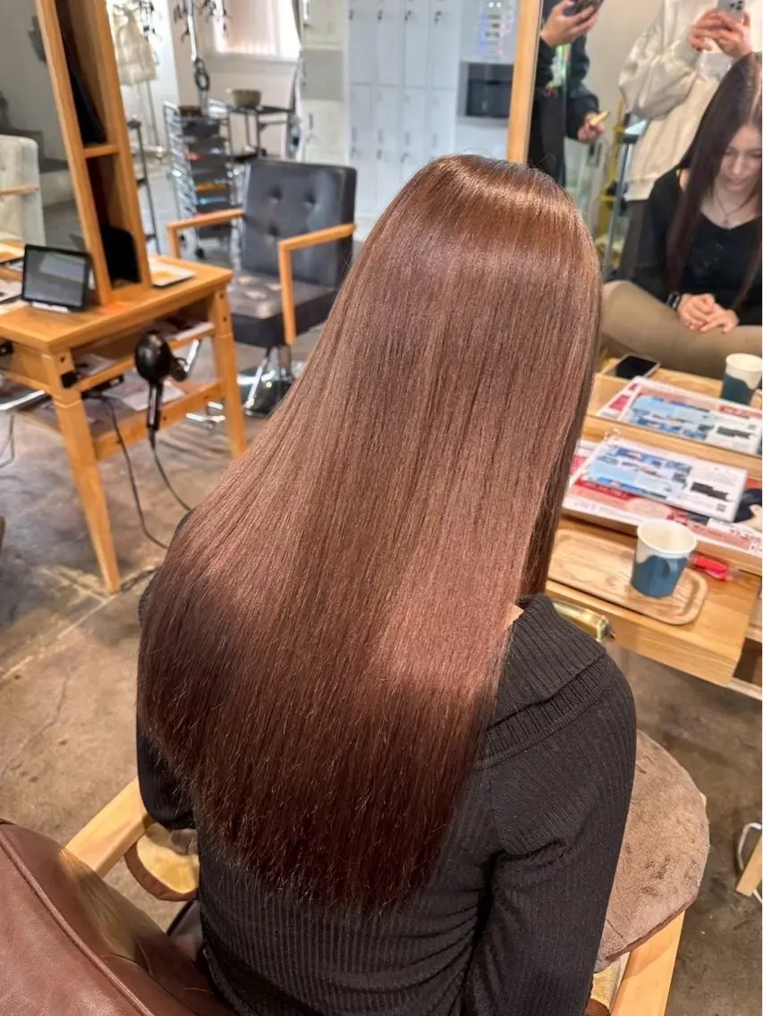 【女性限定】髪質改善ストレートの写真