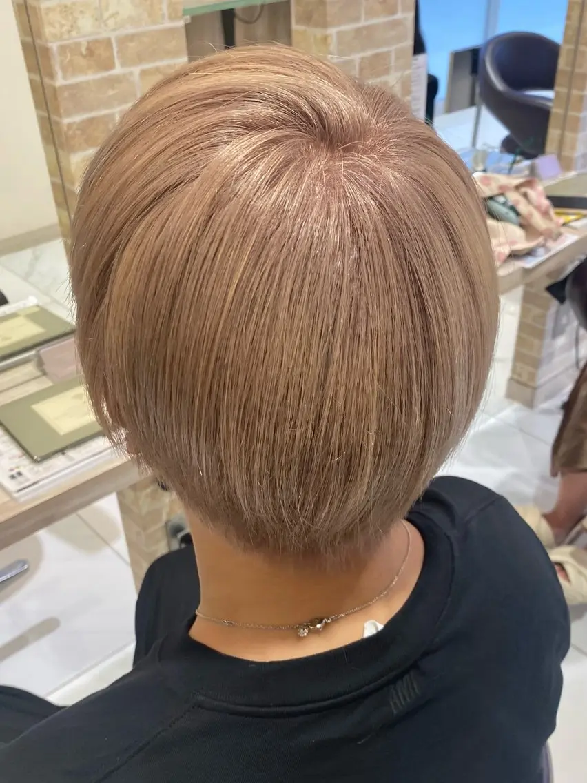 【カット+ブリーチ】似合わせカット×保湿ケアブリーチ使用ダブルカラー💇♀️の写真