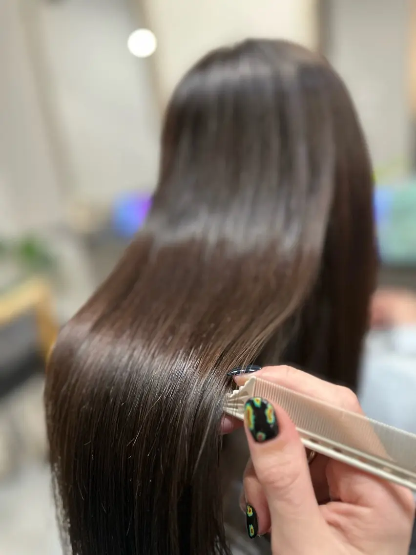 ロング カラー カット ヘアカラー パーマ 縮毛矯正 トリートメント ヘッドスパ ヘアセット 福西晃希 【艶髪・髪質改善】のヘアスタイル