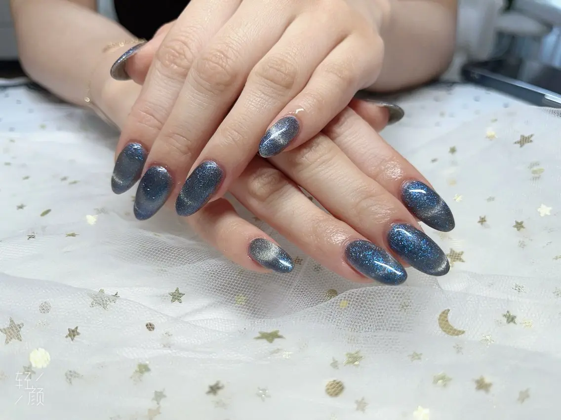 ネイル マグネットネイル Azel nail 伊野麗のネイルデザイン