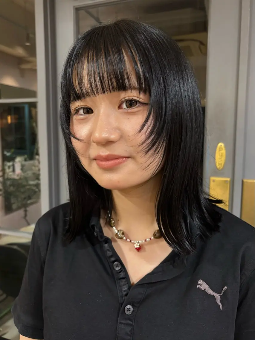 ミディアム 顔まわりレイヤー 顔周りカット レイヤーカット 下北沢美容室／ 竹内菜々花のヘアスタイル