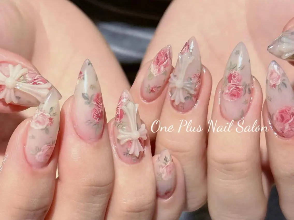 ネイル One Plus Nail Salonのネイルデザイン