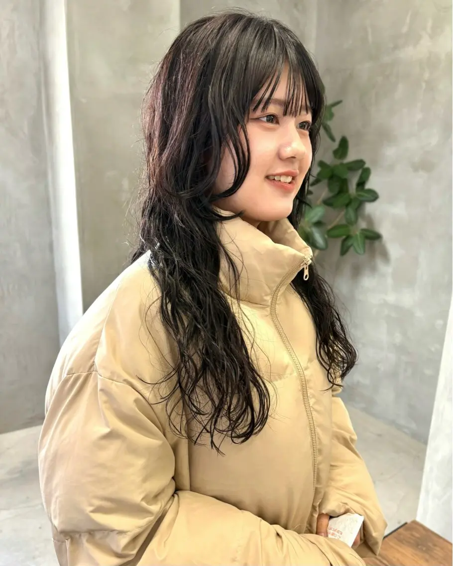 セミロング パーマ セミロングパーマ 顔まわりレイヤー レイヤーカット カット パーマ トリートメント tetohair 森田浩平のヘアスタイル