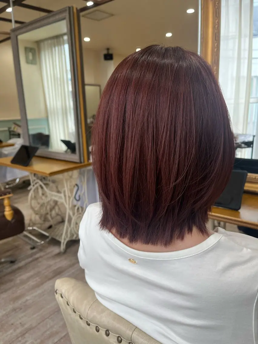 ミディアム カラー ボブ カット ヘアカラー トリートメント 美髪縮毛矯正/ 極髪質改善/ヨウスケのヘアスタイル