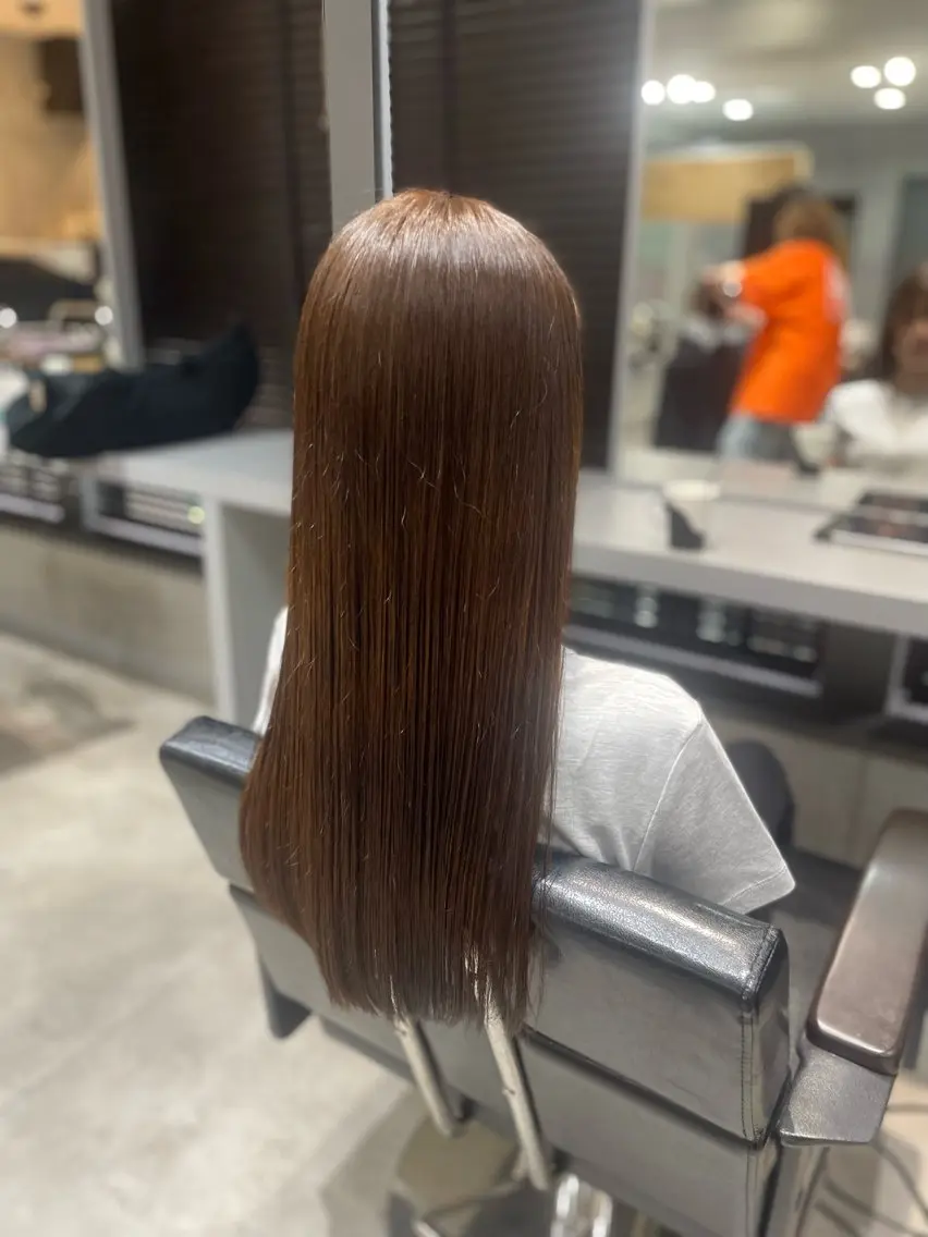 ロング 縮毛矯正 トリートメント オガワ カエデ🦋のヘアスタイル