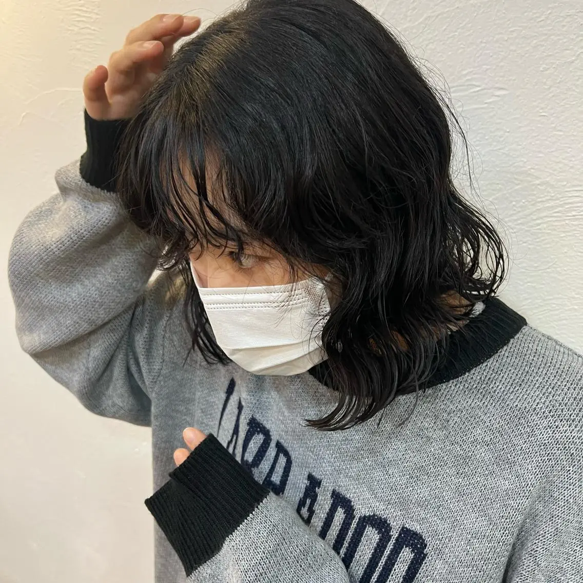 ミディアム ミディアムパーマ mia over hairのヘアスタイル