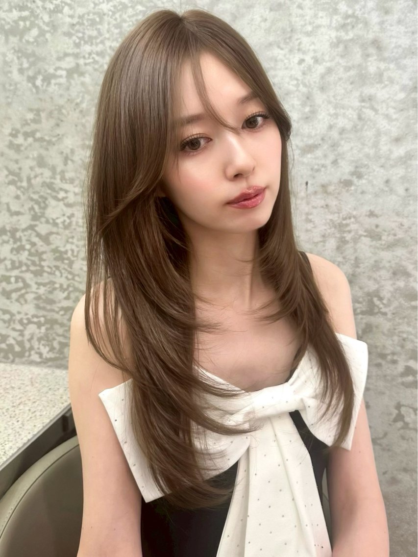 ロング カラー ヘアアレンジ ブリーチ ダブルカラー ブリーチなしカラー くびれヘア ハッシュカット 縮毛矯正 トリートメント ヘアセット ブリーチ毛対応美髪 矯正×レイヤー/二響のヘアスタイル