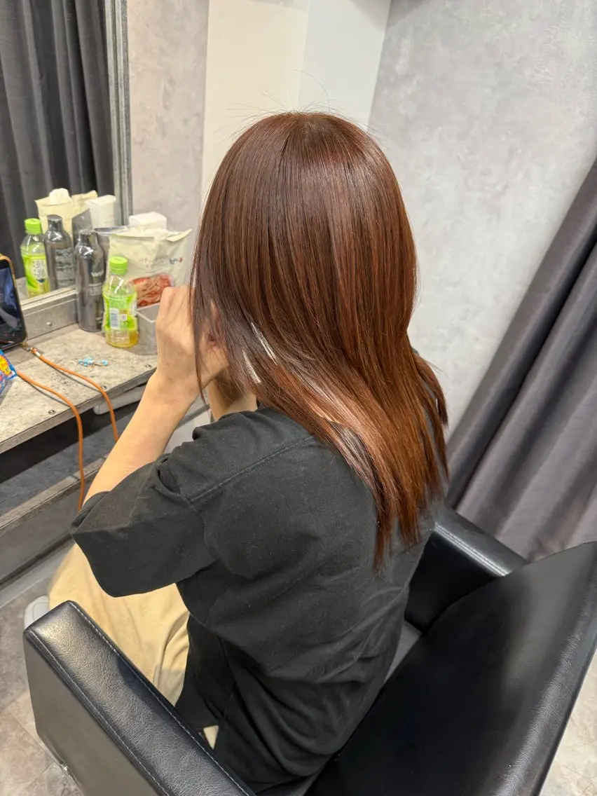 セミロング オレンジブラウン 縮毛矯正 カレン mimiiyのヘアスタイル