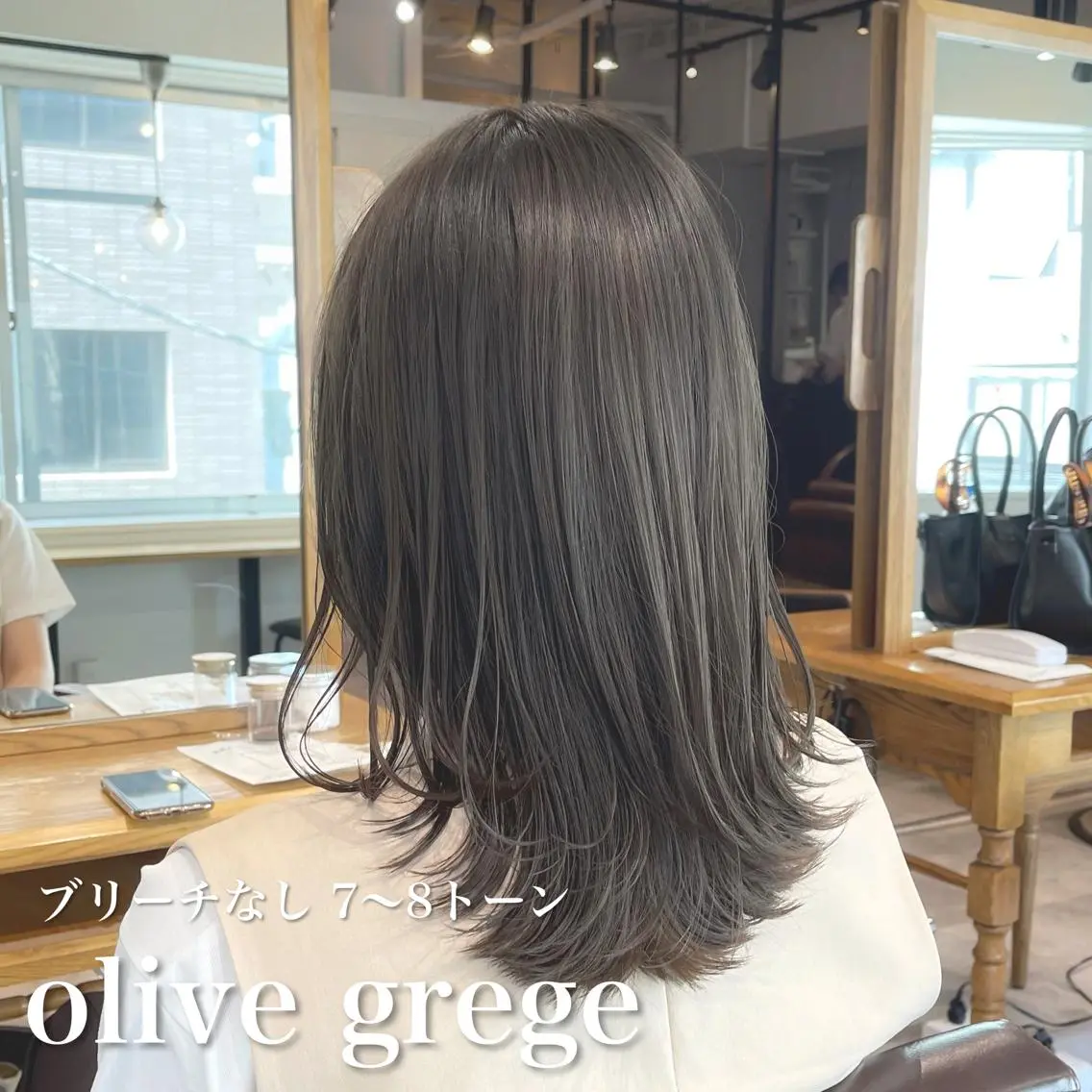 ミディアム カラー ショートボブ ミディアムパーマ アクアカラー アッシュ アッシュグレー navile原宿 yumaのヘアスタイル