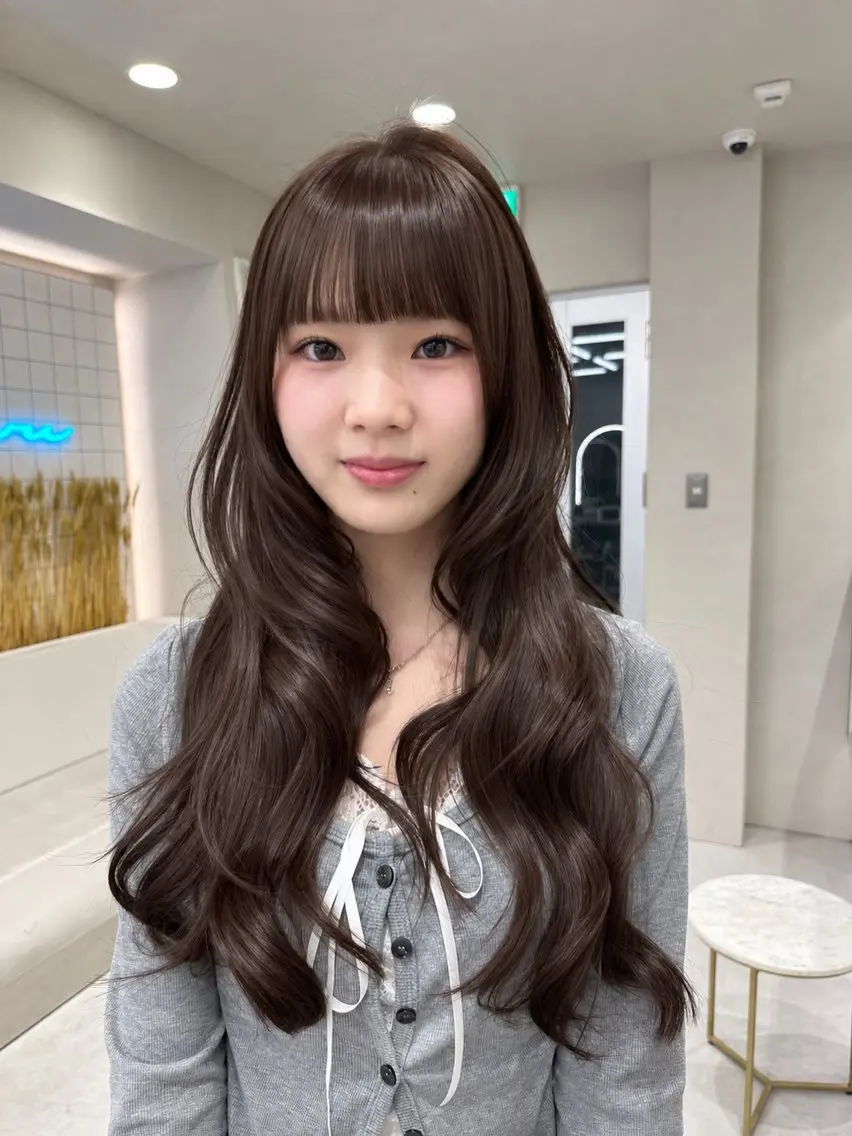 ロング 顔周りカット 髪質改善 韓国風ヘア レイヤーカット カット ヘアカラー トリートメント Lond mare 🦋ayana🦋のヘアスタイル