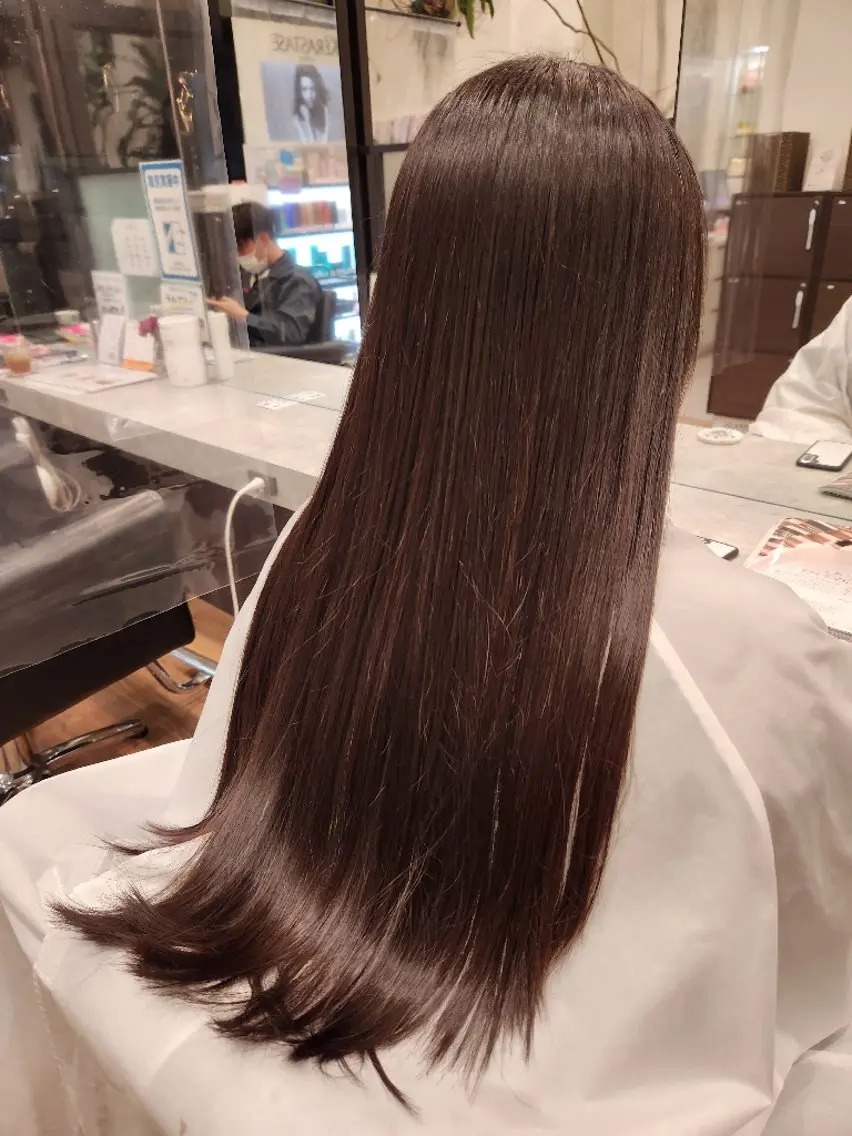ミニモ限定カット、ストレートパーマ(縮毛矯正)の写真
