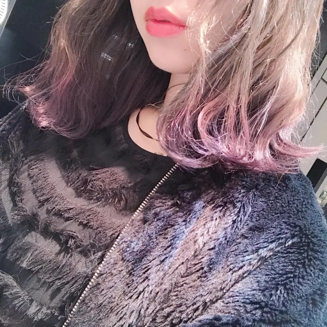 カラー YUI𓍯ｴｸｽﾃ /ﾆｭｱﾝｽｶﾗｰのヘアスタイル