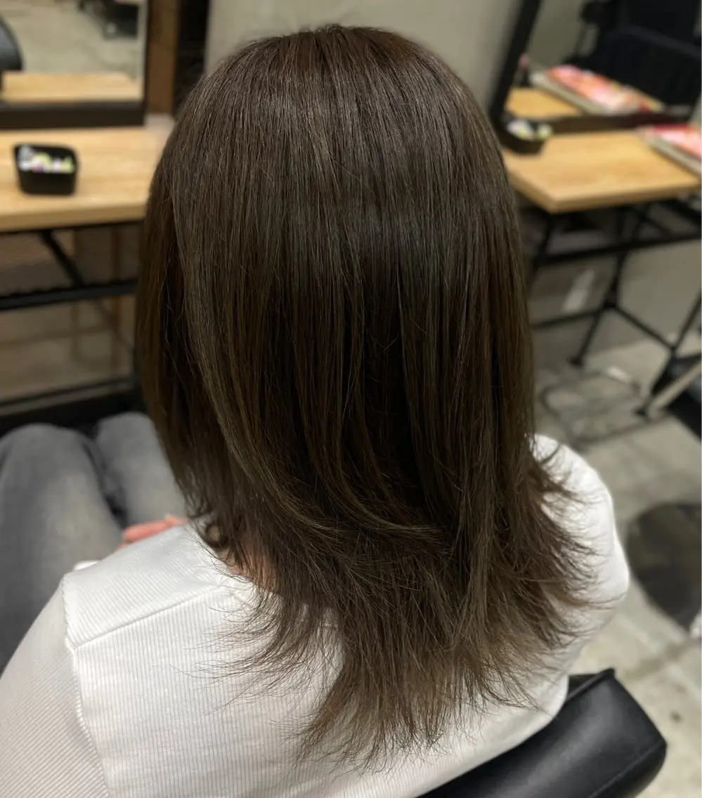 セミロング カラー ベージュカラー ブリーチ 透明感カラー ブリーチなしカラー オリーブベージュ ヘアカラー La fith/ Renoのヘアスタイル