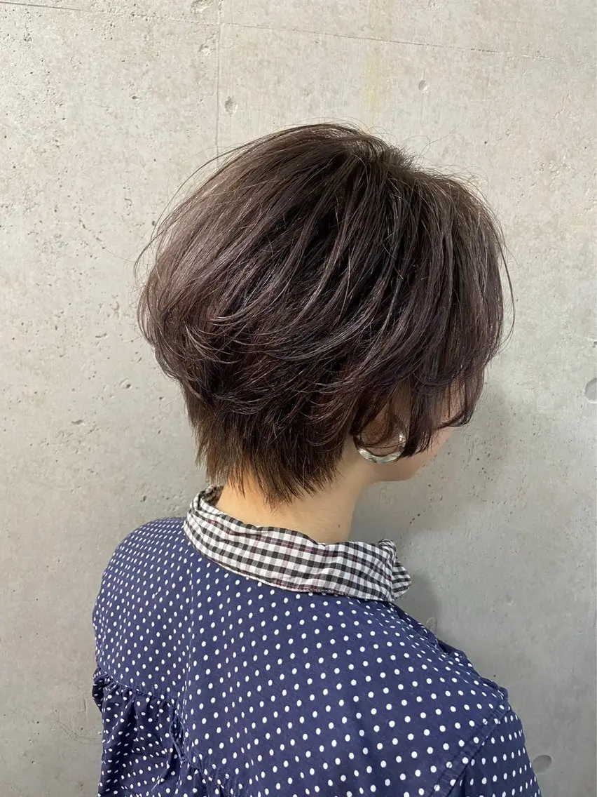 ショート カット ヘアカラー トリートメント J /レイヤーカット /ショートボブのヘアスタイル