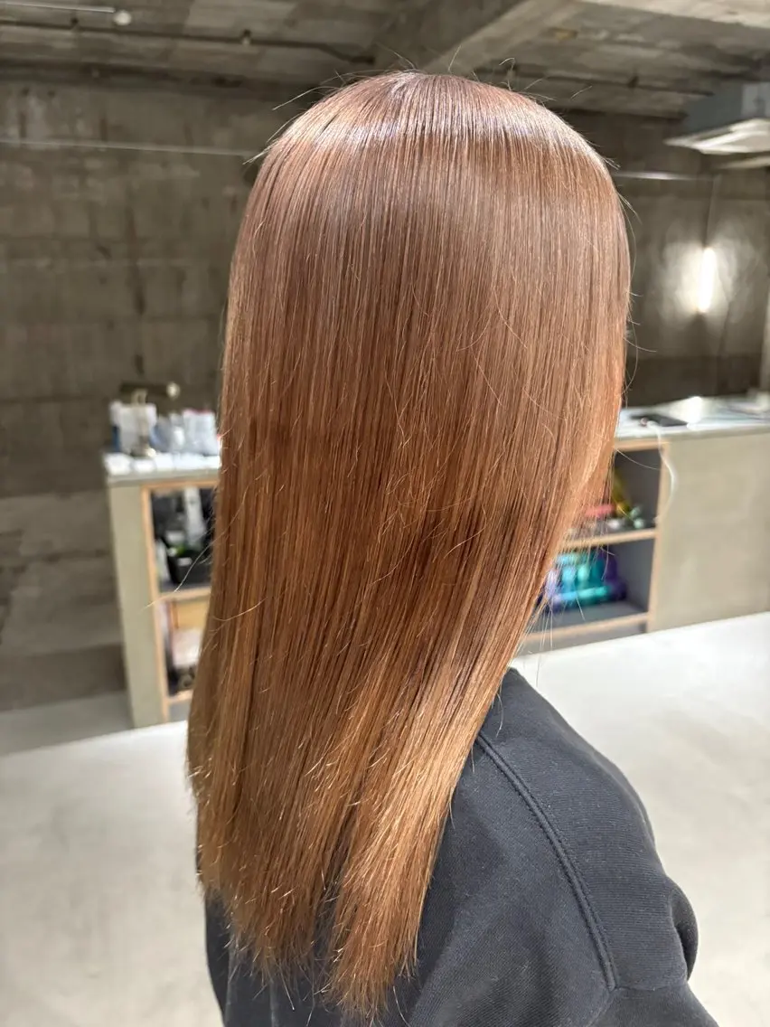 セミロング カラー ベージュカラー ブリーチ 透明感カラー ミルクティーベージュ ヘアカラー 玉置七海✨ /透明感/髪質改善のヘアスタイル