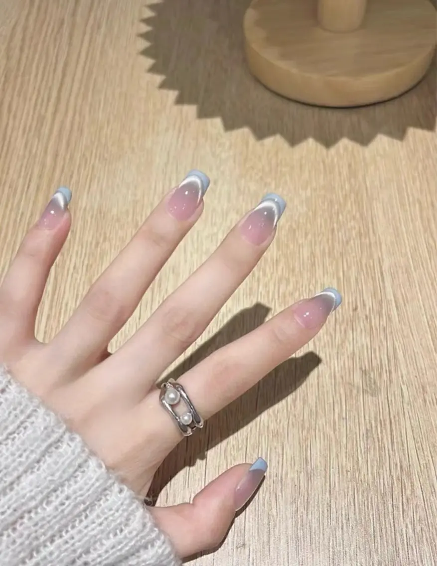 ネイル ハンドネイル Trend Nail シロのネイルデザイン