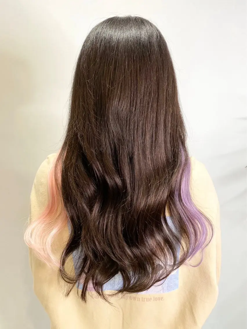 セミロング 野村 奈里亜のヘアスタイル