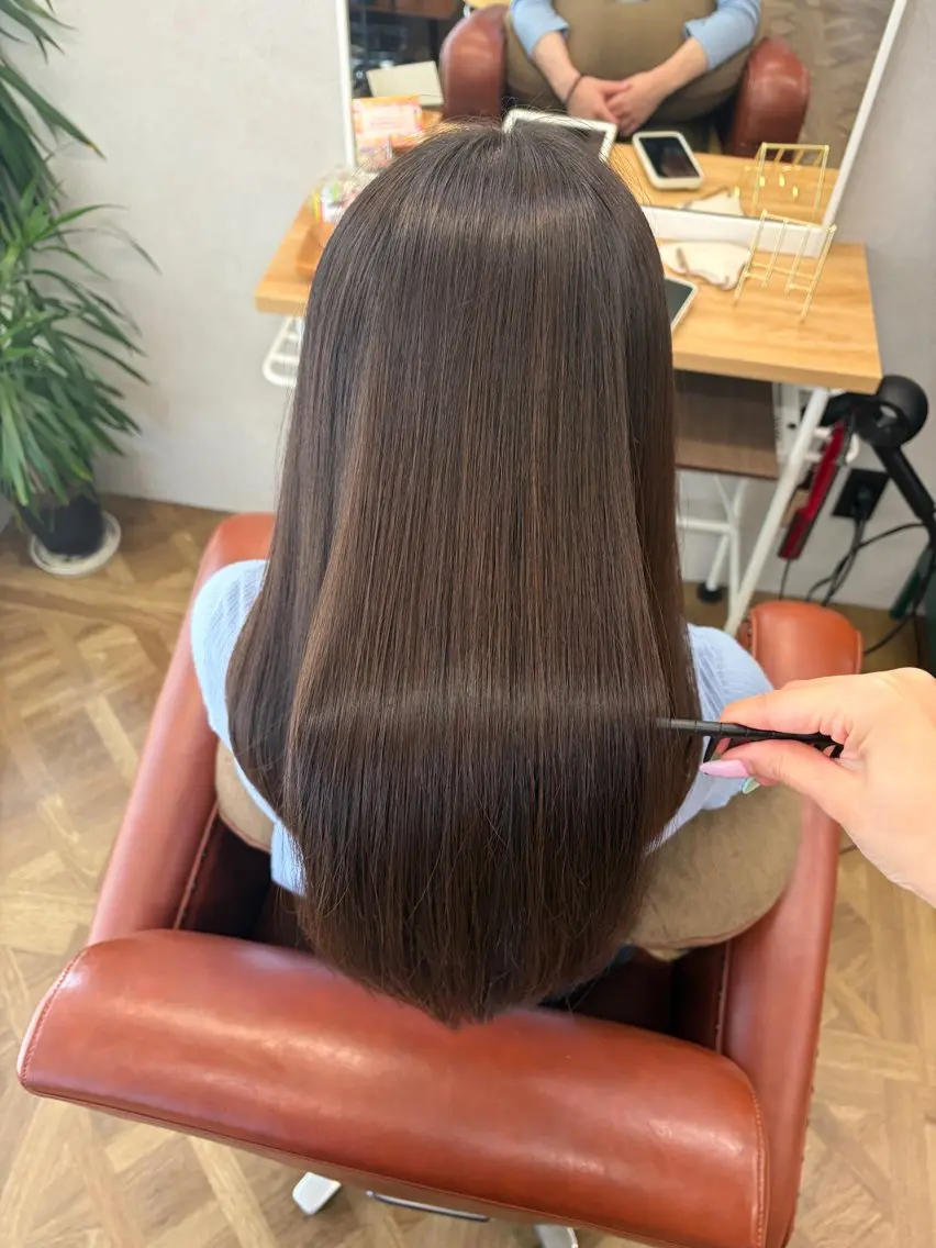 セミロング トリートメント カット トリートメント 髪質改善×韓国風/小 顔レイヤー/早瀬櫻子のヘアスタイル