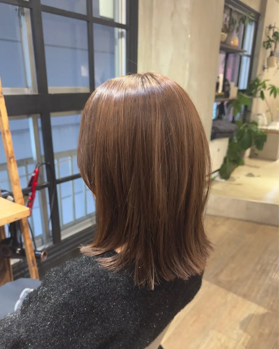 ミディアム ボブ くびれヘア 小顔カット 外ハネヘア カット ヘアカラー トリートメント ボブ/レイヤー/パー マ/新宿/KOKIのヘアスタイル