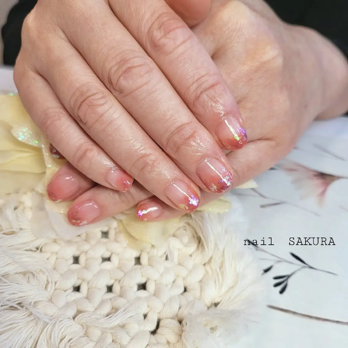 ネイル グラデーション キラキラネイル オフィスネイル シンプルネイル nailSAKURA さとうゆきえのネイルデザイン