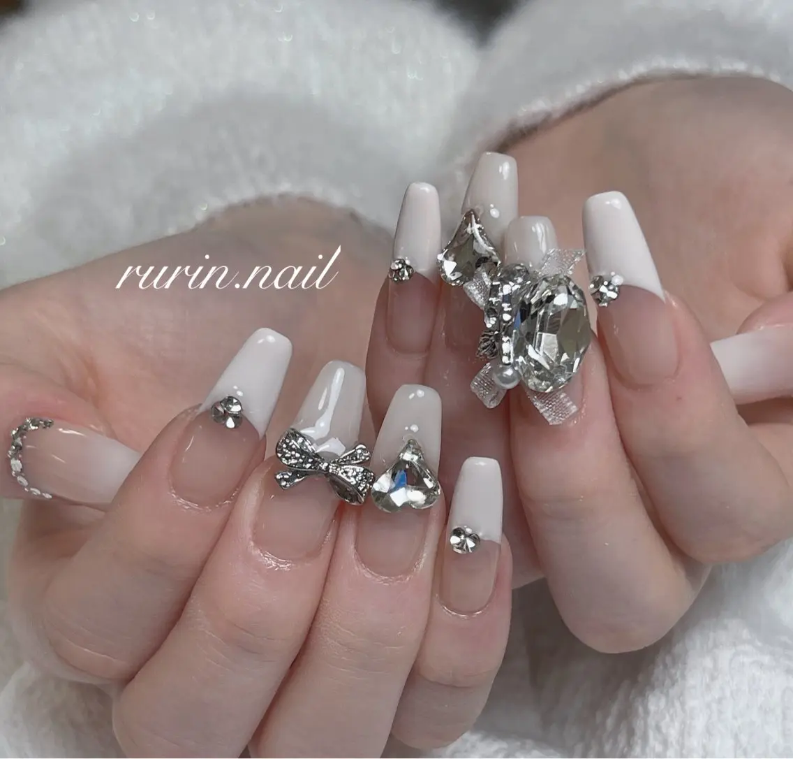 ネイル ハンドネイル ルリン サロン💅のネイルデザイン