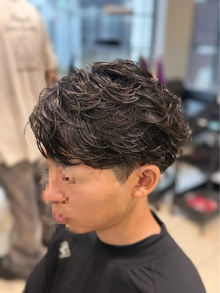 ショート メンズ フェザーパーマ メンズパーマ ショートヘア カット メンズ専門🔥メンズ カット/陸翔のヘアスタイル