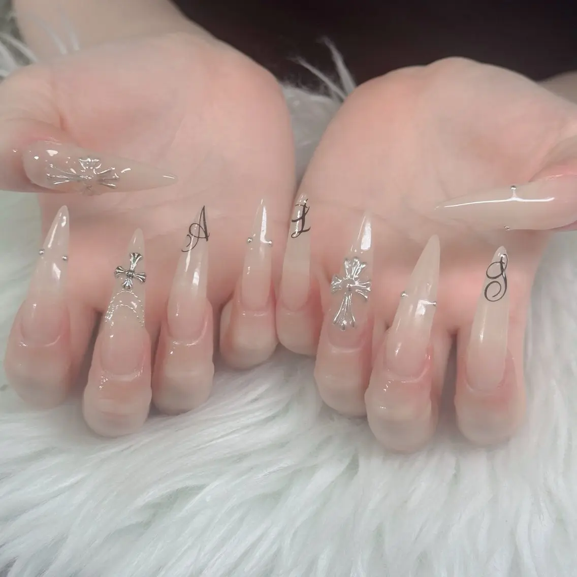 ネイル フットネイル フレンチネイル グラデーション 韓国ネイル ロングネイル ハンドネイル Hani Nail Salonのネイルデザイン