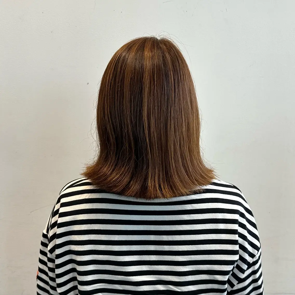 ミディアム 外ハネヘア カット MEG ✨のヘアスタイル