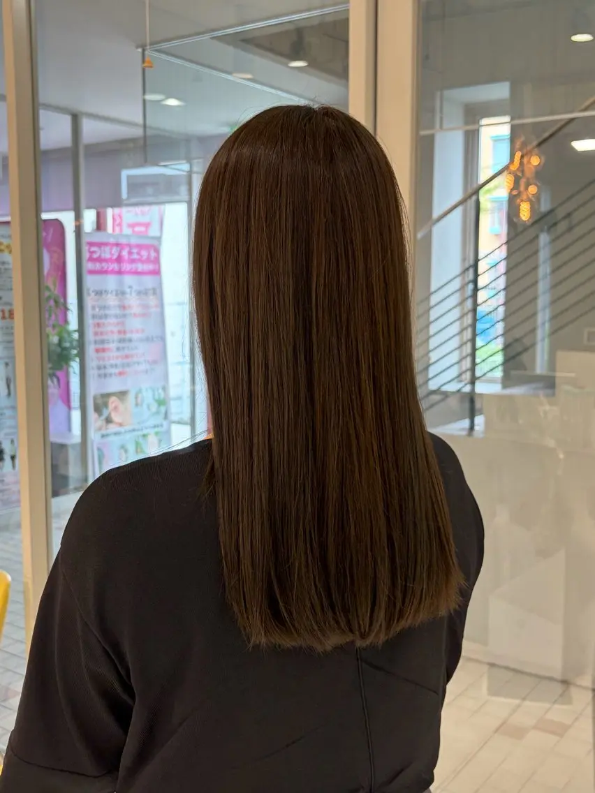 カラー ヘアカラー 黒川 恵莉のヘアスタイル