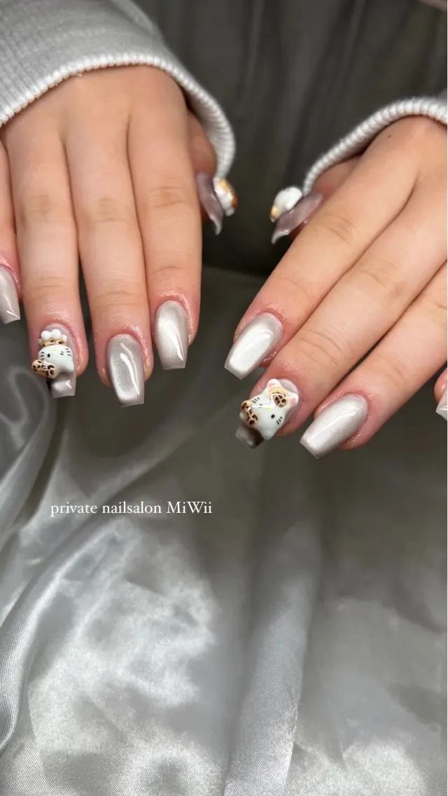 ネイル 𝐧𝐚𝐢𝐥 𝐌𝐢𝐖𝐢𝐢のネイルデザイン