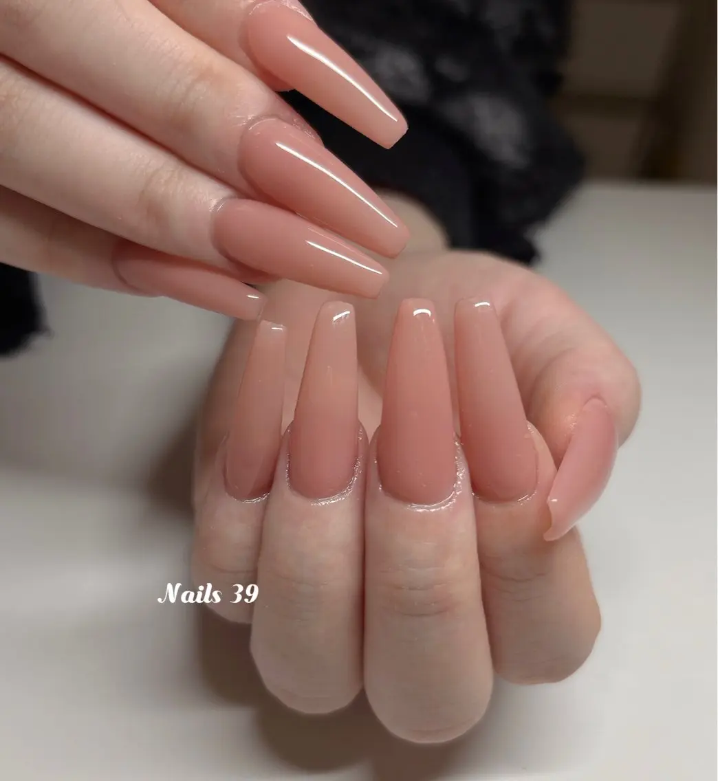 【初回オフ無料】 【チップ長さ出し】ワンカラーor ラメー✨ 💕の写真