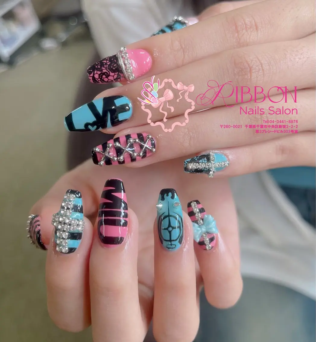 ネイル フットネイル フレンチネイル ジェルネイル マグネットネイル 持ち込み ハンドネイル Ribbonnail salonのネイルデザイン