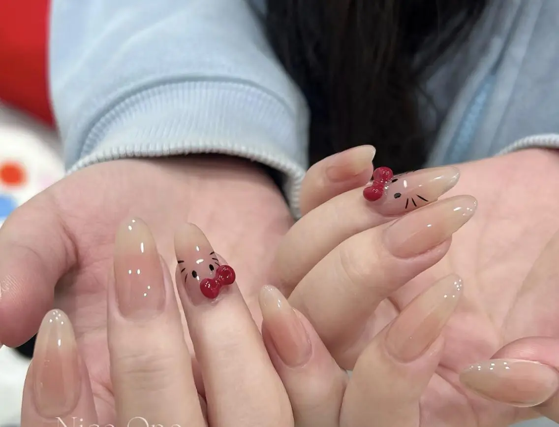ネイル ハンドネイル ハンドケア 🍑 momo_nailのネイルデザイン