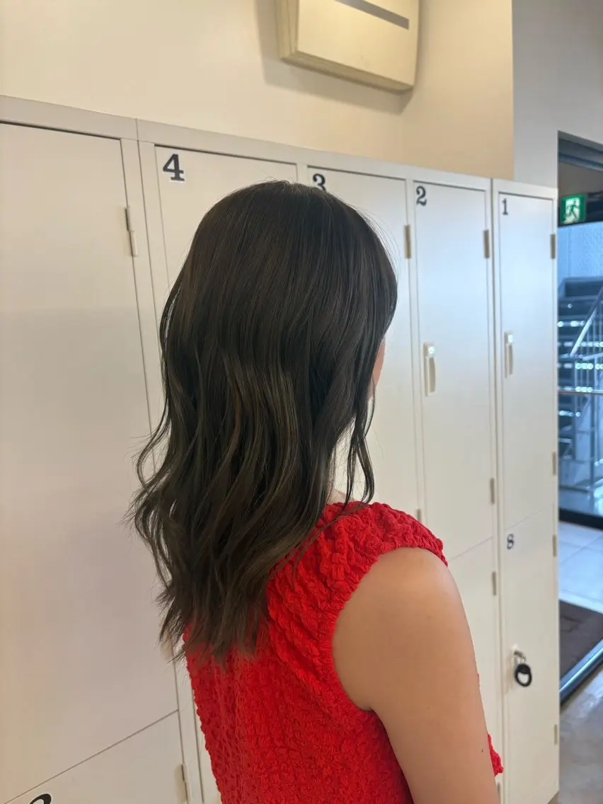 セミロング ヘアカラー トリートメント OMURA MINORIのヘアスタイル