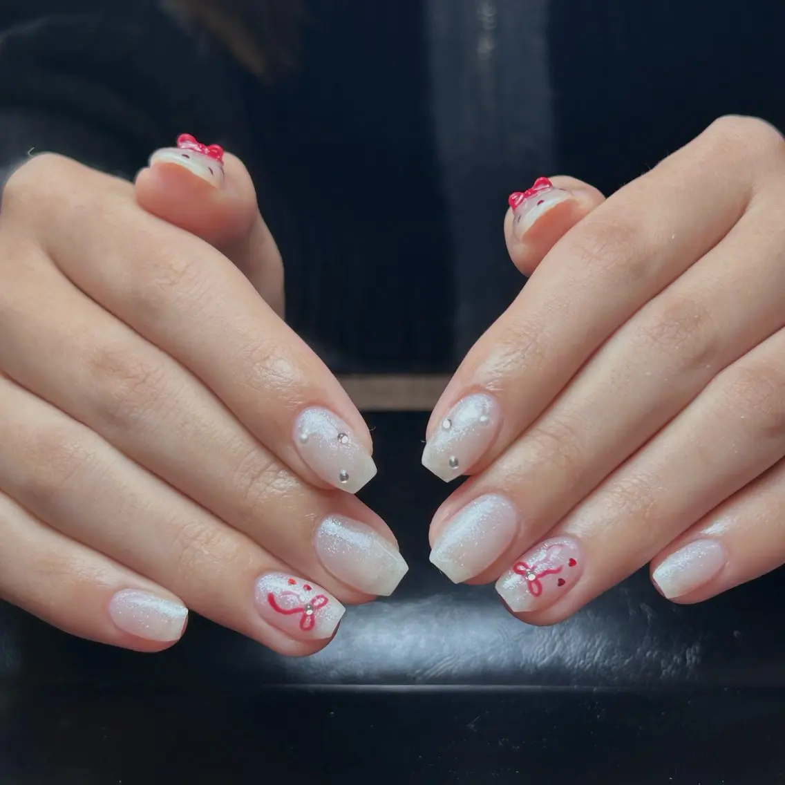 ネイル グラデーション ラメ(グリッター) マグネットネイル ミラーネイル ニュアンスネイル ハンドネイル Lumi de nailsのネイルデザイン