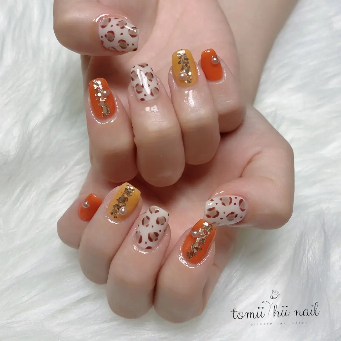 ネイル アニマル柄 ゴールド オレンジ 夏ネイル 黄色 ハンドネイル tomii-hii -nailのその他イメージ