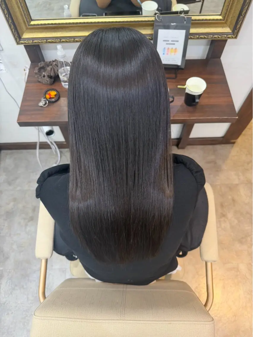 ロング しまぬき じゅねのヘアスタイル