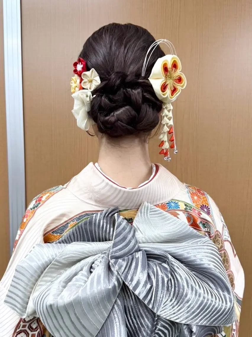ロング ヘアアレンジ 着物ヘア YUMEYAKATA 五条店のヘアスタイル