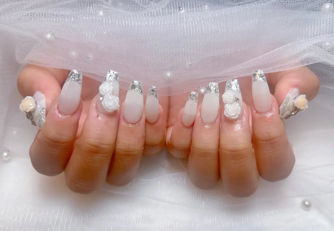 ネイル アートネイル オーロラネイル チークネイル 長さ出し フットネイル Miya _nailのネイルデザイン