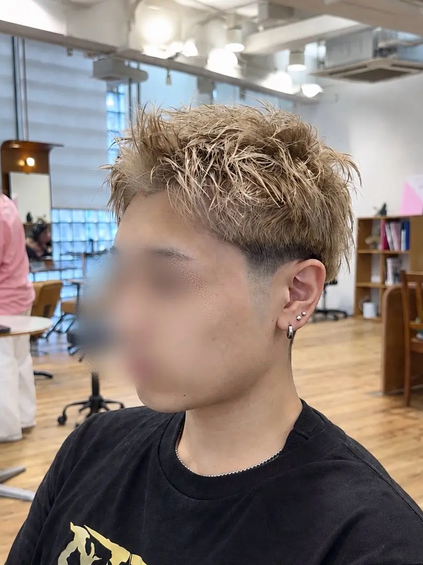 ショート カラー メンズ ブロンド ホワイトブロンド ショートヘア カット ヘアカラー Koki/ メンズヘア特化のヘアスタイル