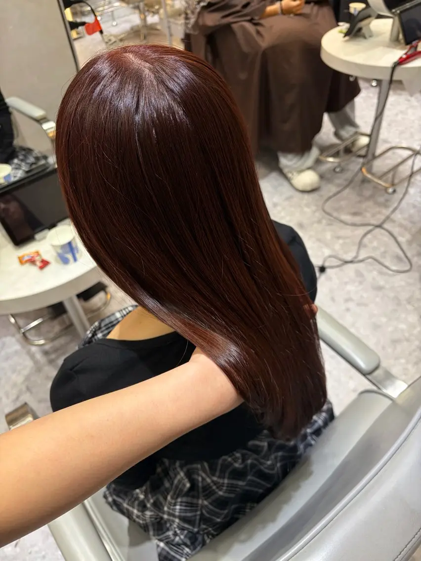 セミロング カラー ボルドーカラー ブラウンカラー ラベンダーカラー ラベンダーブラウン ピンクカラー ヘアカラー Ayano‪‪🎀似 合わせ×透明感🎀のヘアスタイル